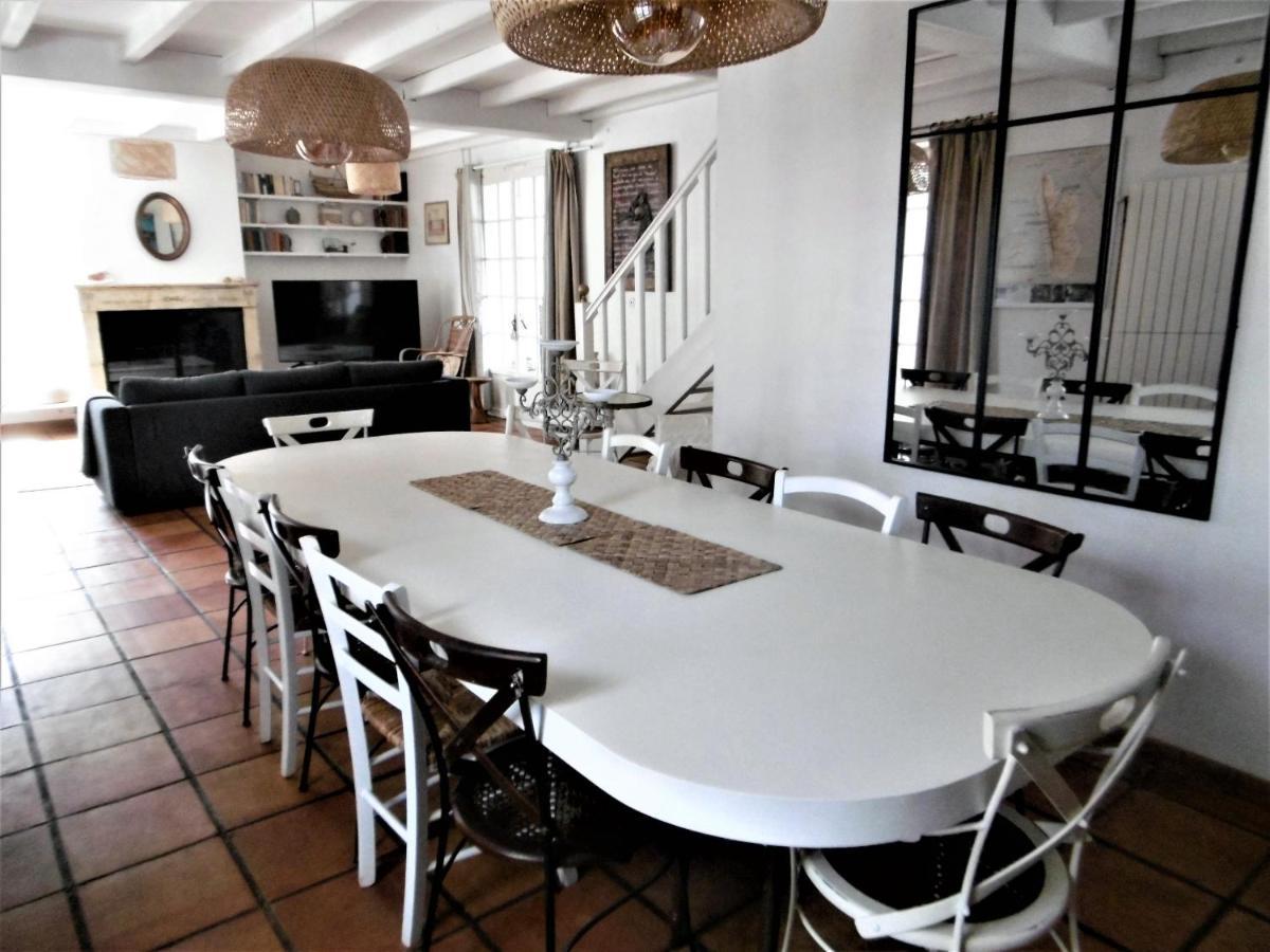 Le Chai Maison De Charme Pour Tribu Joyeuse Le Chateau-d'Oleron Exterior foto